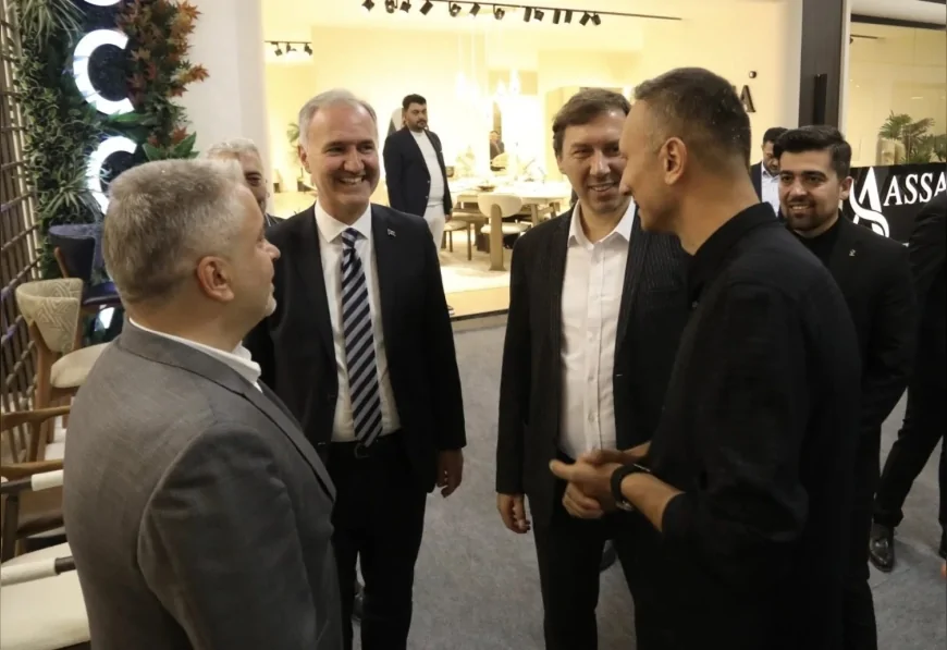 Ayhan Salman ve İnegöl Protokolü 53. MODEF EXPO Mobilya Fuarında Sektör Temsilcileriyle Buluştu