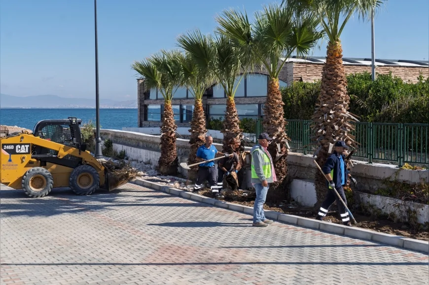 İzmir Büyükşehir Belediyesi Güzelbahçe’de Denize Sıfır Plaj ve Sosyal Tesis Kuruyor