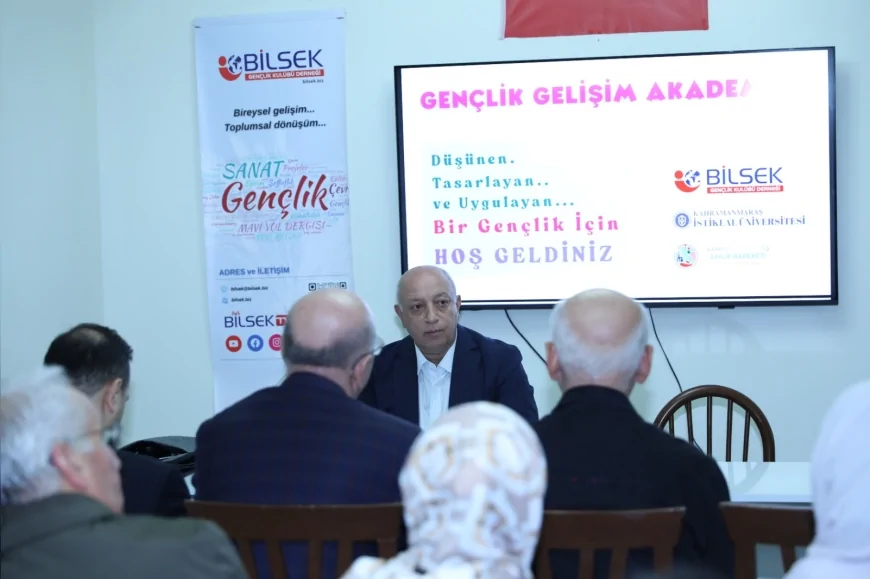 Gençlik Gelişim Akademisi, Prof. Dr. İsmail Bakan’ın “Türkiye Yüzyılı ve Gençlik” Söyleşisiyle Üçüncü Dönemine Başladı