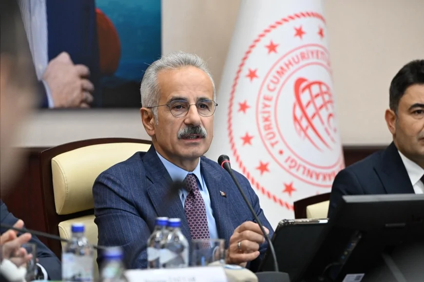 Abdulkadir Uraloğlu: “Son 23 Yılda 298,4 Milyar Dolarlık Yatırım Yaptık, Türkiye’ye 1 Trilyon 71 Milyar Dolar Katkı Sağladık”