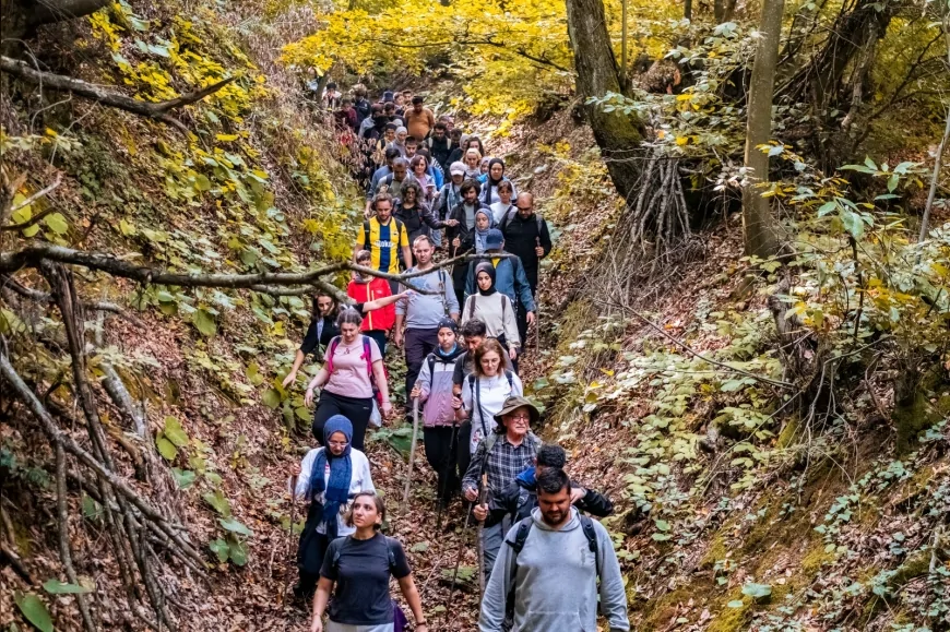 Yalova Belediyesi’nden Doğaseverlere Höyük Tepe ve Gacık Köyü Rotasında Unutulmaz Bir Hafta Sonu