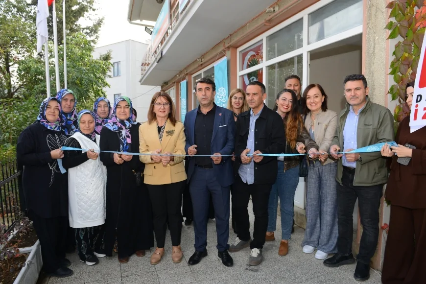 Hasanağa Mahallesi’nde Kadın Dayanışması Güçleniyor: Yeni Dernek Binası Törenle Açıldı