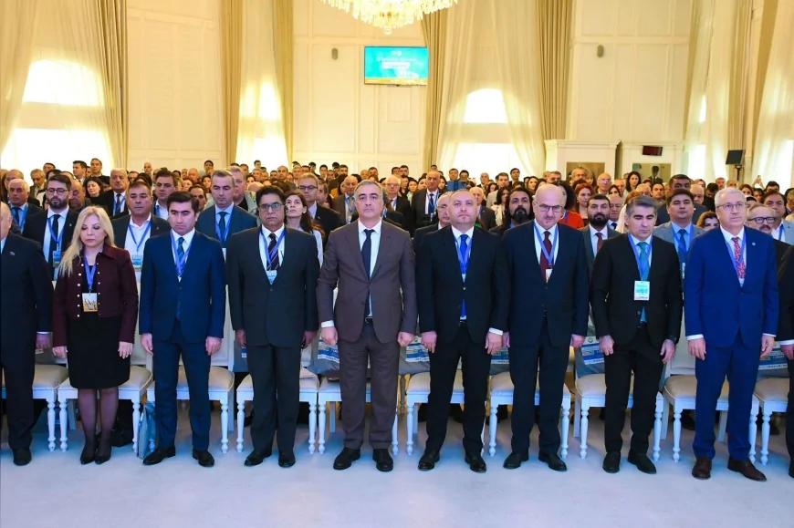 Ege Üniversitesi Heyeti Azerbaycan’daki “5. Uluslararası Tarım ve Gıda Teknolojileri Araştırmaları Konferansı”nda: Prof. Dr. Necdet Budak “Günümüzde Tarım Stratejik Bir Sektördür”