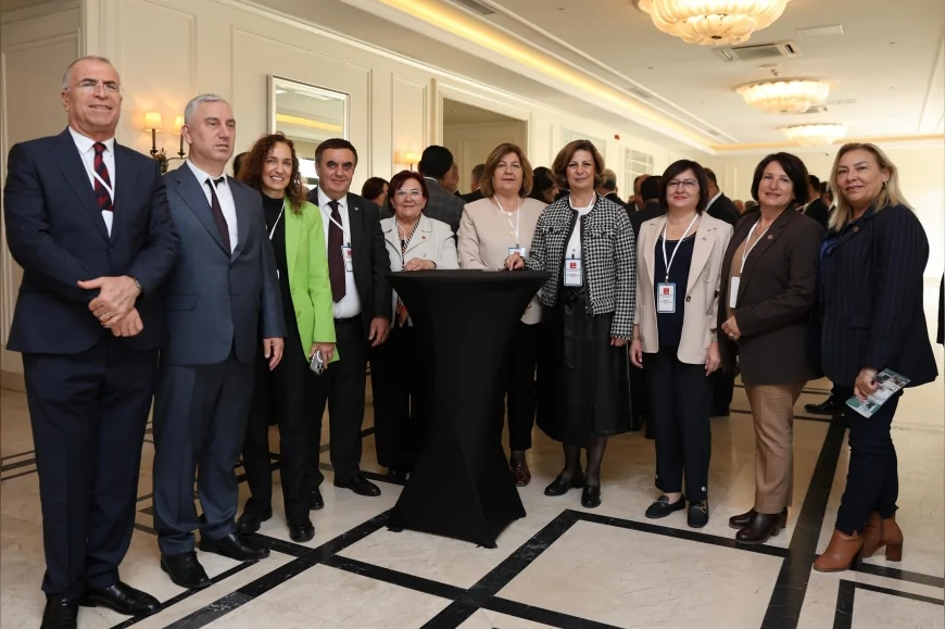Ayşe Ünlüce: “Yerel Yönetimler, Demokrasinin En Güçlü Halkasıdır”