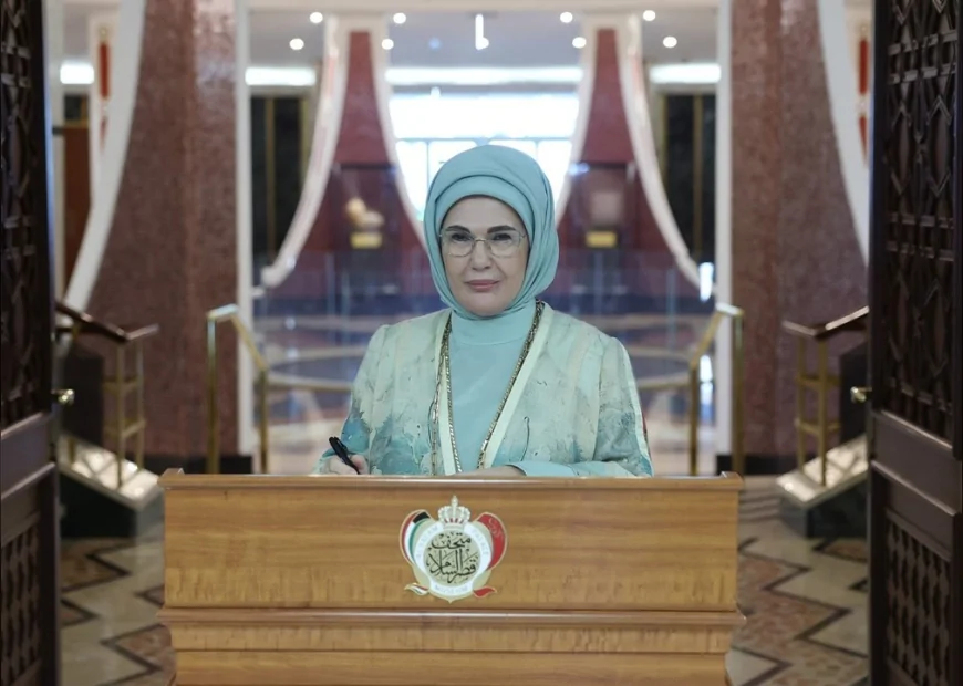 Emine Erdoğan: “Kuveyt’in Zengin Kültürünü Tanımaktan ve Gösterilen Misafirperverlikten Büyük Memnuniyet Duydum”
