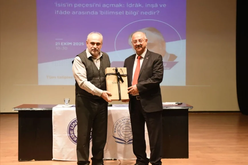 EÜ Birgivi İlahiyat Fakültesinde “Bilimsel Bilgi”nin Tarihsel Serüveni Prof. Dr. İhsan Fazlıoğlu’nun Katılımıyla Ele Alındı