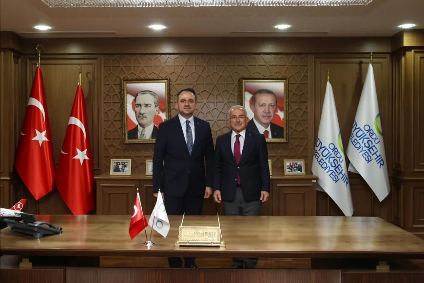 Gençlik ve Spor Bakan Yardımcısı Dr. Enes Eminoğlu Ordu Büyükşehir Belediyesi’nde İş Birliği Görüşmeleri Gerçekleştirdi