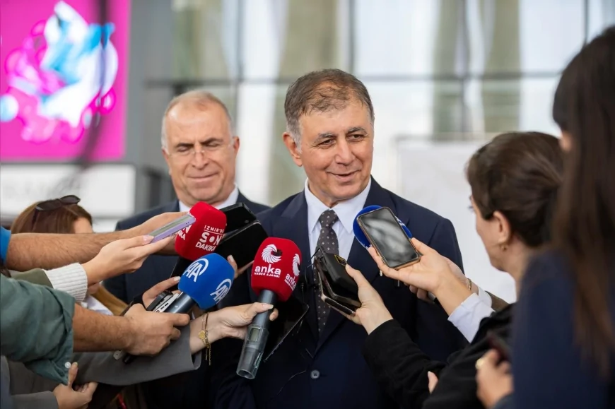 Cemil Tugay: “İzmir’in sorunlarını çözen belediye başkanı olarak hatırlanmayı diliyorum”