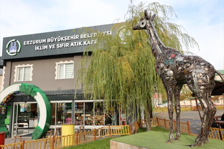 Erzurum Büyükşehir Belediyesi’nin “Sıfır Atık Kafe ve Otobüs Durağı Projesi” Türkiye Sağlıklı Kentler Birliği Yarışmasında Birinci Oldu