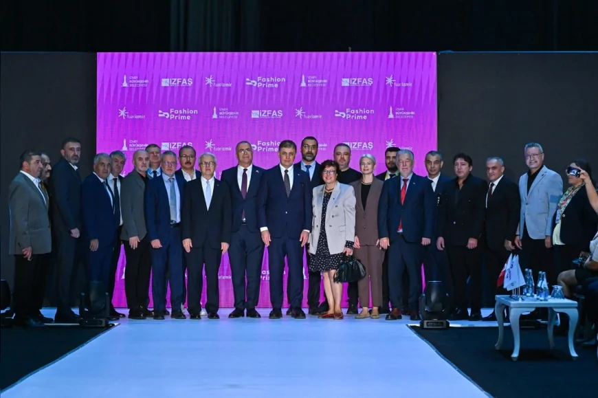 Fashion Prime İzmir’de 2026 Moda Trendlerini Podyuma Taşıdı