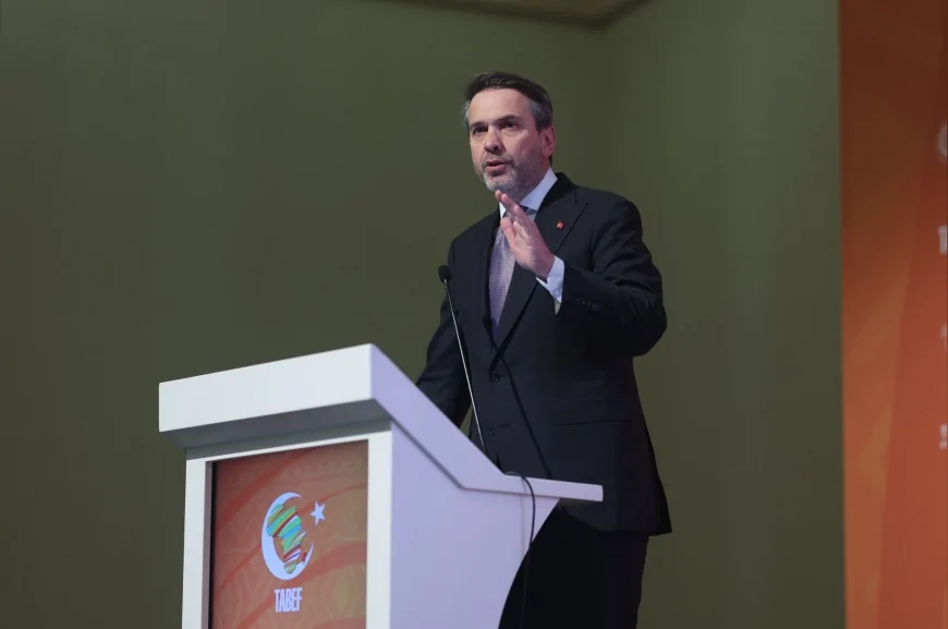 Bakan Bayraktar: “Toplam Kurulu Gücün 5’te 1’i Güneşten, Yenilenebilir Enerji Payı Yükselmeye Devam Ediyor”