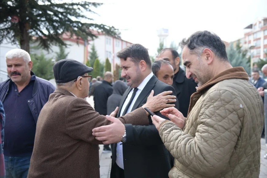 Kahramankazan Belediyesi Şehitler Anısına Lokma Dağıttı: “Onların Fedakârlığı Sayesinde Huzurla Nefes Alıyoruz”