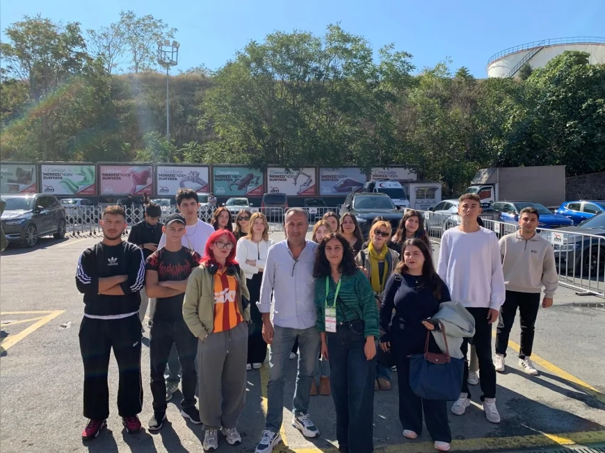 EÜ Bayındır MYO Öğrencileri İstanbul Teknik Gezisi Kapsamında Rams Park Stadı’nın Çim Zeminini Yerinde İnceledi