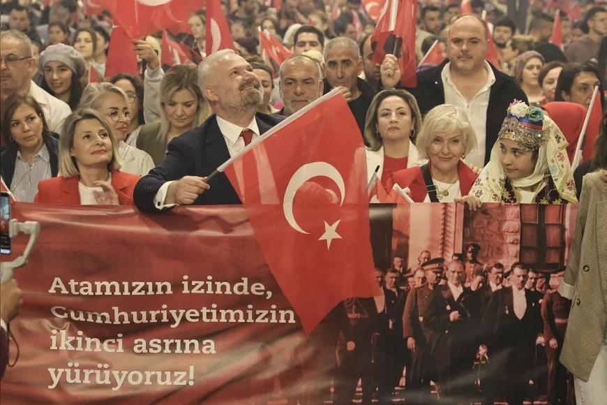 Menemen Cumhuriyet’in 102. Yılını Coşkuyla Kutlamaya Hazırlanıyor