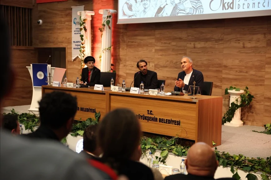 Muğla Türkan Saylan Çağdaş Yaşam Merkezi’nde Demokrasi Sempozyumu: “Düşünce Geleneğiyle Özgürlüğün Kenti”