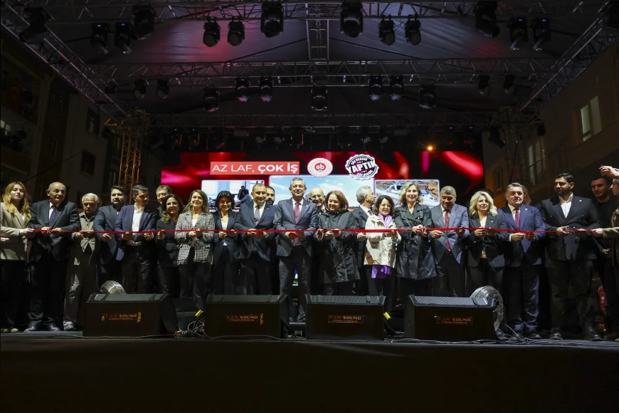 Elmadağ’da Cumhuriyet Coşkusu: 9 Tesis Açıldı, 3 Projenin Temeli Atıldı [DETAY HABER]