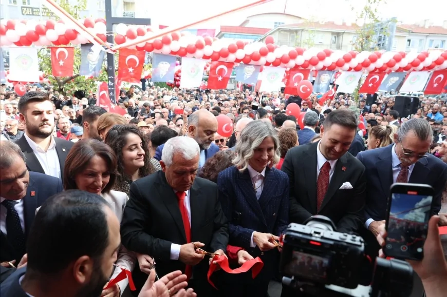 ETİMESGUT’TA AHİ-KENT LOKANTASI 29 EKİM’DE AÇILDI, CUMHURİYETİN 102. YILINDA EŞİT SOFRALAR VE DAYANIŞMA VURGUSU [DETAY HABER]