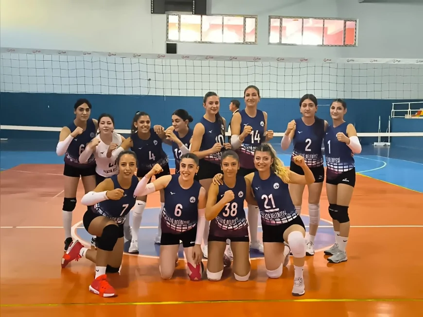 Elazığ Belediyespor Kadın Voleybol Takımı 6’da 6 Yaparak Liderlik Koltuğuna Yerleşti