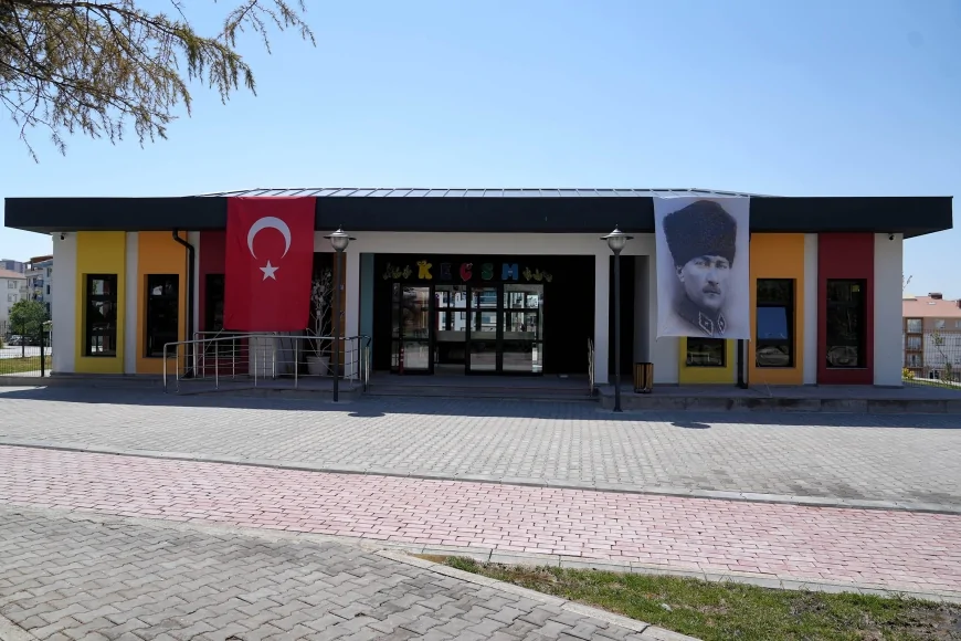 Keçiören Belediye Başkanı Dr. Mesut Özarslan: “Kültür Elçileri Çocuk Sanat Müzemiz geleceğin sanatçılarını yetiştiriyor”