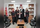 Kastamonu İl Sağlık Müdürlüğü Masa Tenisi Takımı Bölge İkinciliği Kupasıyla Dr. Fevzi Yavuzyılmaz’ı Makamında Ziyaret Etti
