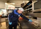 Yenimahalle Belediyesi AVM’deki fast food zincirlerine yönelik kapsamlı hijyen denetimlerinde uygunsuzluk tespit edilen işletmelere işlem uyguladı