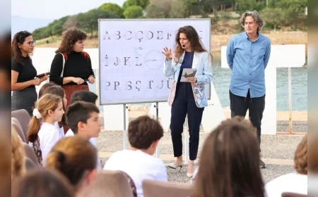 Harf Devrimi’nin 97. Yılında “Harflerin Çeşmesi” Projesi Çeşme’de Tanıtıldı