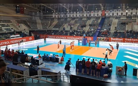 Efeler Ligi’nde Ertelenen İlk Hafta Maçında Spor Toto, Akkuş Belediyespor’u 3-2 Mağlup Etti