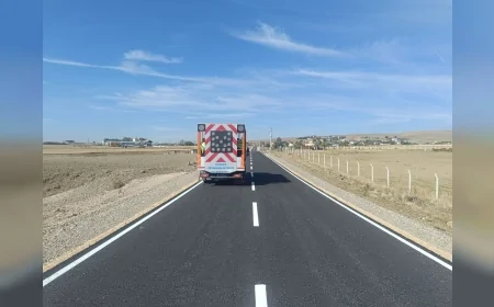 Eskişehir Büyükşehir Belediyesi Trafik Güvenliği İçin Kent Genelinde Levha ve Çizgi Yenileme Çalışmalarını Sürdürüyor