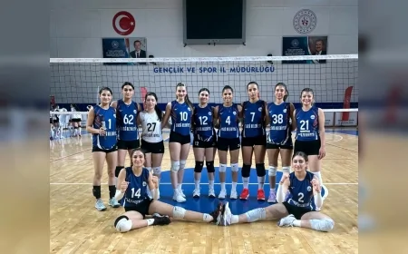 Elazığ Belediyespor Kadın Voleybol Takımı 91000 Devspor’u 3-0 Mağlup Ederek Namağlup Ünvanını Sürdürdü