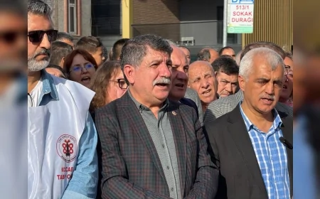 CHP Kocaeli Milletvekili Mühip Kanko: “Vatandaşın Toplam Finansal Borcu 5,7 Trilyon Lirayı Aştı, Ekonomi Yönetimi Bankalara Çalışıyor”