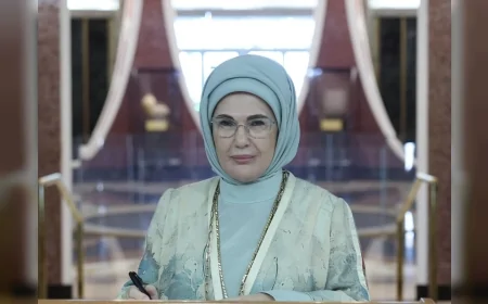 Şule Yüksel Şenler ve Malcolm X’in Mirasını Buluşturan “Yankılar” Sergisi, 14 Kasım’da İstanbul AKM’de Açılacak