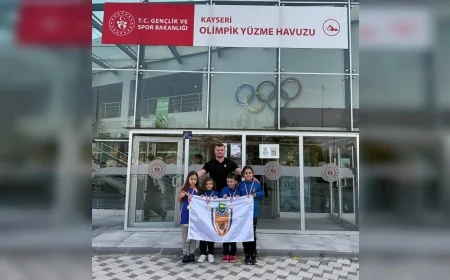 İnegöl Belediyesporlu Yüzücüler Kayseri’deki Atatürk’ü Anma Müsabakalarından Türkiye Dereceleriyle Döndü