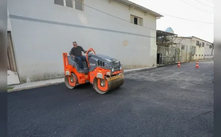 Gaziemir Belediyesi Kış Öncesi Asfalt Seferberliği Başlattı: İki Ayda 137 Noktada 4 Bin 472 Metrekare Yol Yenilendi