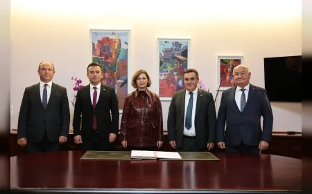 Eskişehir Büyükşehir Belediyesi Kırsal Kalkınma İçin Dört İlçe ile Tarımsal İş Birliği ve Küçükbaş Hayvan Desteği Protokolü İmzaladı