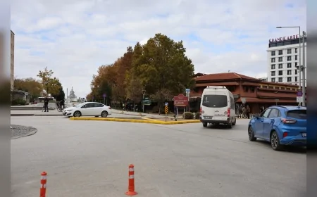 Eskişehir Büyükşehir Belediyesi Haller Kavşağı’nda Trafik Akışını Düzenleyen Yeni Fiziki Uygulamayı Hayata Geçirdi