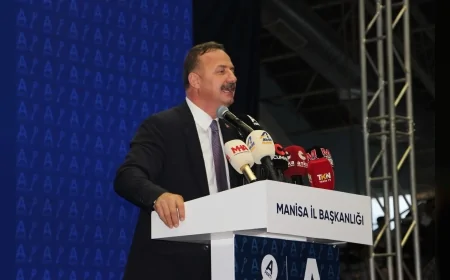 Anahtar Parti Genel Başkanı Yavuz Ağıralioğlu Manisa Halk Buluşmasında İktidar Politikalarını Sert Sözlerle Eleştirdi “Bu Memlekette Dertlerin Sebebisiniz”
