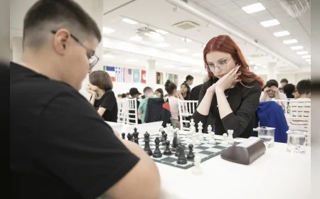 Mersin Büyükşehir Belediyesi’nin Ev Sahipliğinde Düzenlenen 9. Uluslararası Satranç Turnuvası Ödül Töreniyle Sona Erdi