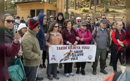 Mersin Büyükşehir Belediyesi’nin Tarihi Kilikya Yolu Yürüyüşü Çamlıyayla Rotasında Yoğun Katılımla Tamamlanarak Bölgenin Doğal ve Kültürel Değerlerine İlgi Artırıyor