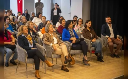 Bornova Belediyesi Sağlıklı Yaş Alma Merkezi 2025-2026 Dönemine Coşkulu Törenle Başlarken Üye Sayısı Dört Kat Arttı