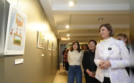 Eskişehir Büyükşehir Belediye Başkanı Ayşe Ünlüce: “Sanatın iyileştirici gücüyle doğanın yeniden var oluş hikâyesini bir araya getiren çok anlamlı bir sergiye ev sahipliği yapıyoruz”