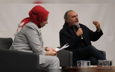 Yozgat Blues Filmi Barış Manço Kültür Merkezi’nde Bursalı Seyirciyle Buluştu ve Tarık Tufan Söyleşisi Yoğun İlgi Gördü