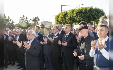 Mersin Büyükşehir Belediye Başkanı Vahap Seçer Kız Kardeşi Doç Dr Arzu Seçeri Tarsus Güney Mezarlığında Son Yolculuğuna Uğurladı