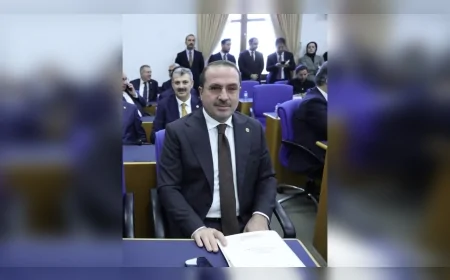 AK Parti İzmir Milletvekili Yaşar Kırkpınar: “Terörsüz Türkiye süreciyle acı ve gözyaşı dolu dönemi kapatıp huzur ve kardeşliğin kapısını aralayacağız”