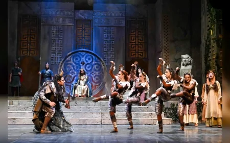 İzmir Devlet Opera ve Balesi “Midas’ın Kulakları” Operasını Yenilenen Kadrosu ve Modern Sahneleme Yorumu ile Kasım 2025’te Yeniden İzleyiciyle Buluşturacak