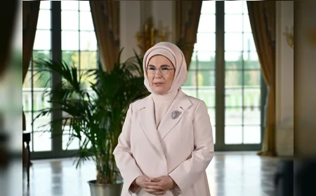 Cumhurbaşkanı Recep Tayyip Erdoğan’ın eşi Emine Erdoğan: “Büyüyen Avrupa 2025 Zirvesi aile kurumunun güçlenmesine yeni bir vizyon kazandıracaktır”