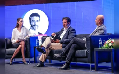 İzmir’de Teknoloji ve İnovasyon Zirvesi’nde Yapay Zekanın İnsanlık Tarihinde Yeni Bir Eşik Açtığı Vurgulandı