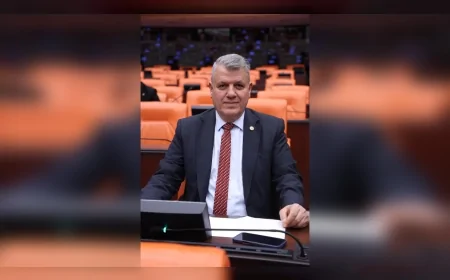 CHP Adana Milletvekili Ayhan Barut: “Zirai don sonrası 150 milyar liralık kayıp var; hurma ve greyfurt üreticisi kapsam dışı bırakıldı, çiftçinin sesi artık duyulmalıdır”