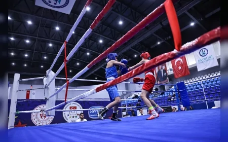 Türkiye Üniversitelerarası Boks Şampiyonası Bayburt Üniversitesi’nde 43 Üniversitenin Katılımıyla Başladı
