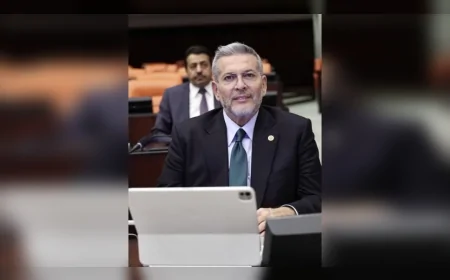 MHP’Lİ LEVENT UYSAL: “MERSİN TEKNOLOJİ VE İNOVASYON ŞEHRİ OLMALI; TARIM TEKNOLOJİSİNDEN YAZILIMA LİSE TALEPLERİMİZ HAZIR”