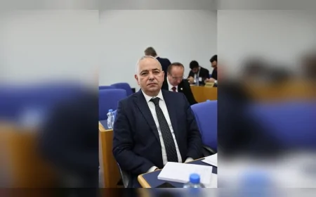 CHP’Lİ VEHBİ BAKIRLIOĞLU: “ŞEHİR HASTANELERİ SERMAYE AKTARIM MODELİNE DÖNÜŞTÜ, DENETİM BULGULARI HER YIL KATLANIYOR”